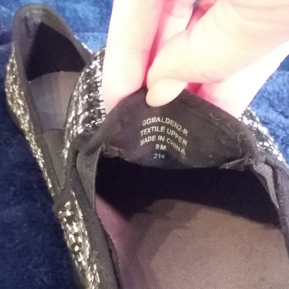 9M Guess Black and white Loafers - Picture 5 of 7